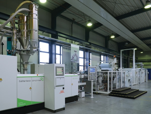 PP sheet extrusion line with Multi-Touch roll stack