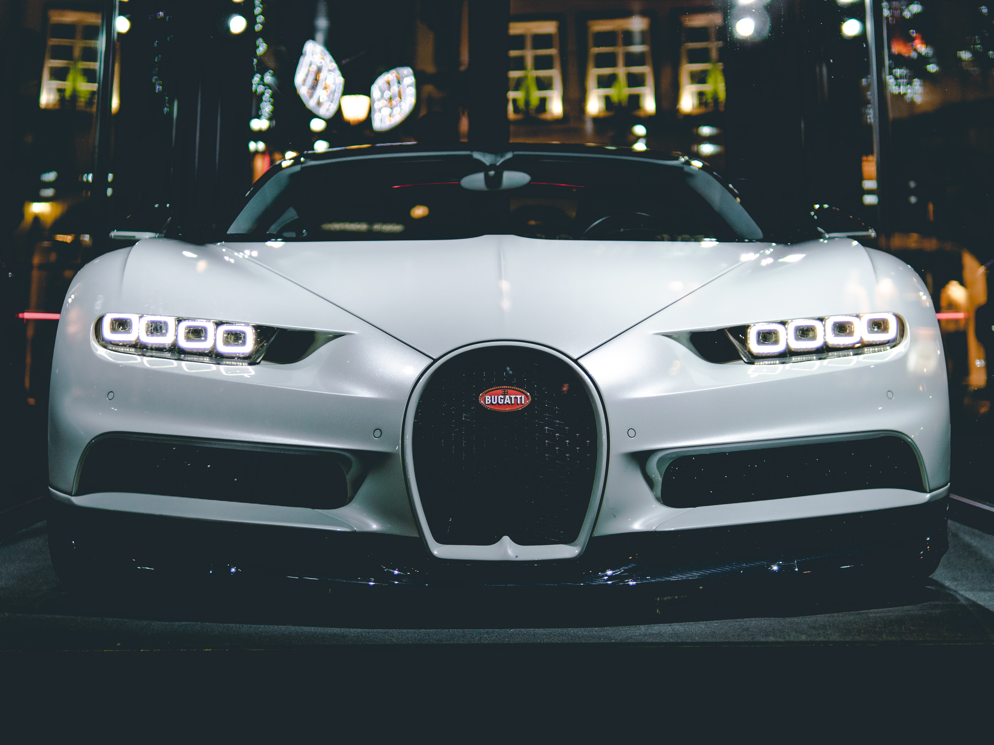 Chiron_white
