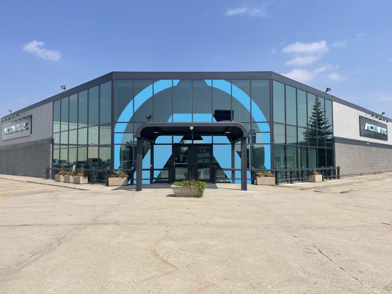 The exterior storefront of Activate Regina.