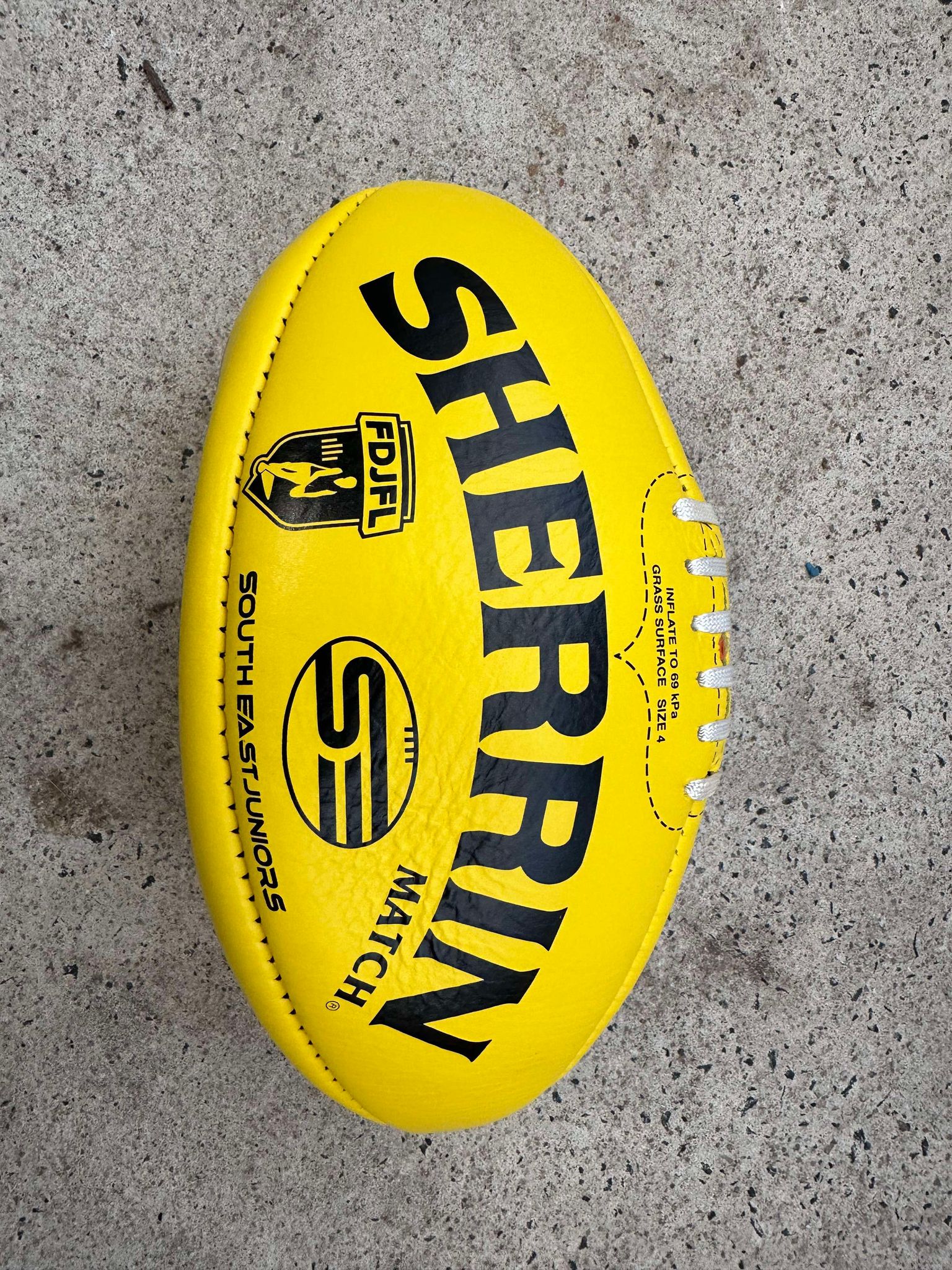 Sherrin Match Size 4 Yellow