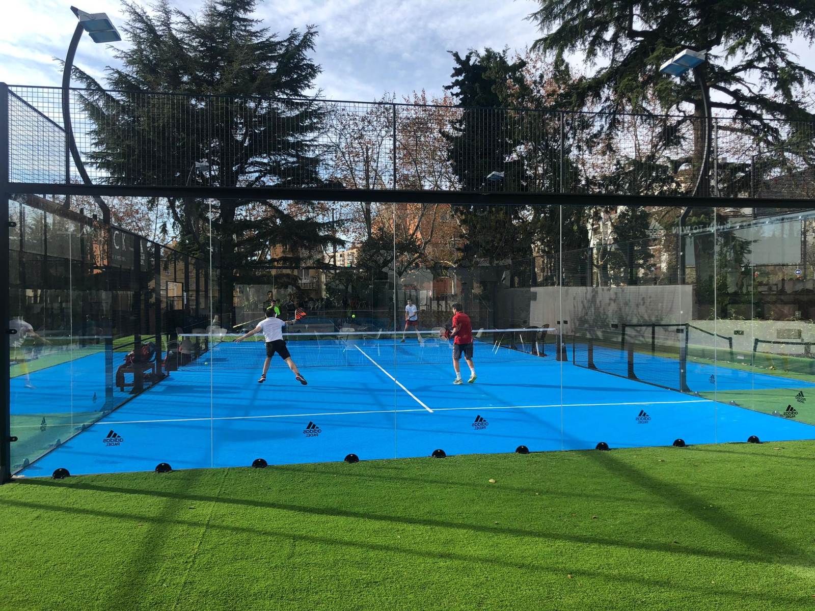 Nick Club Pádel Barcelona padel courts