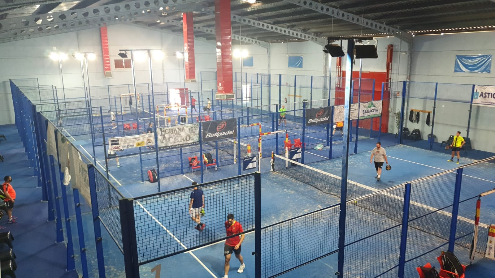 Pádel Indoor Écija — photo 1 of 3