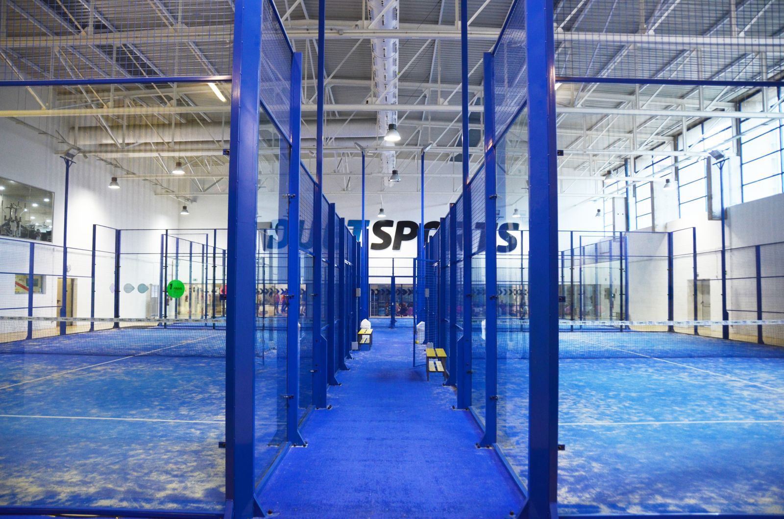Duin La Plana padel courts