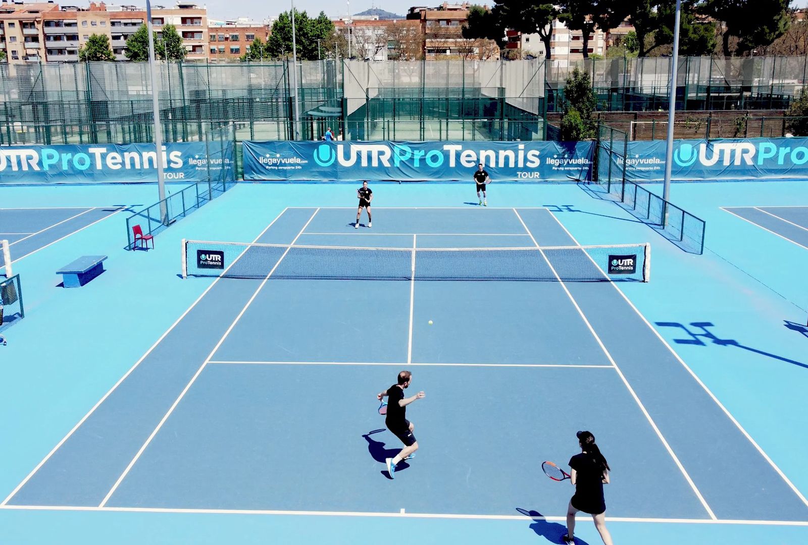 Barcelona Pro Tennis Academy (UP Cornellà) padel courts