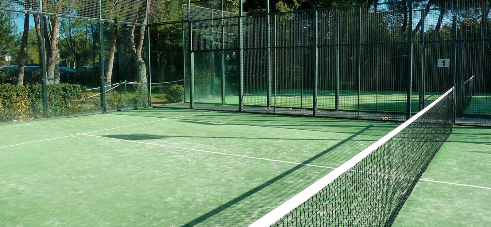 Liceo Europeo - Pádel y Fútbol — photo 1 of 2