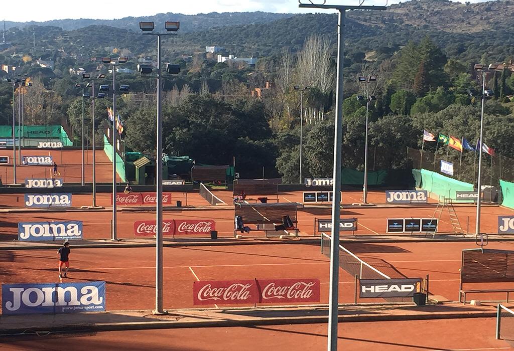 Rozas Club — photo 1 of 6