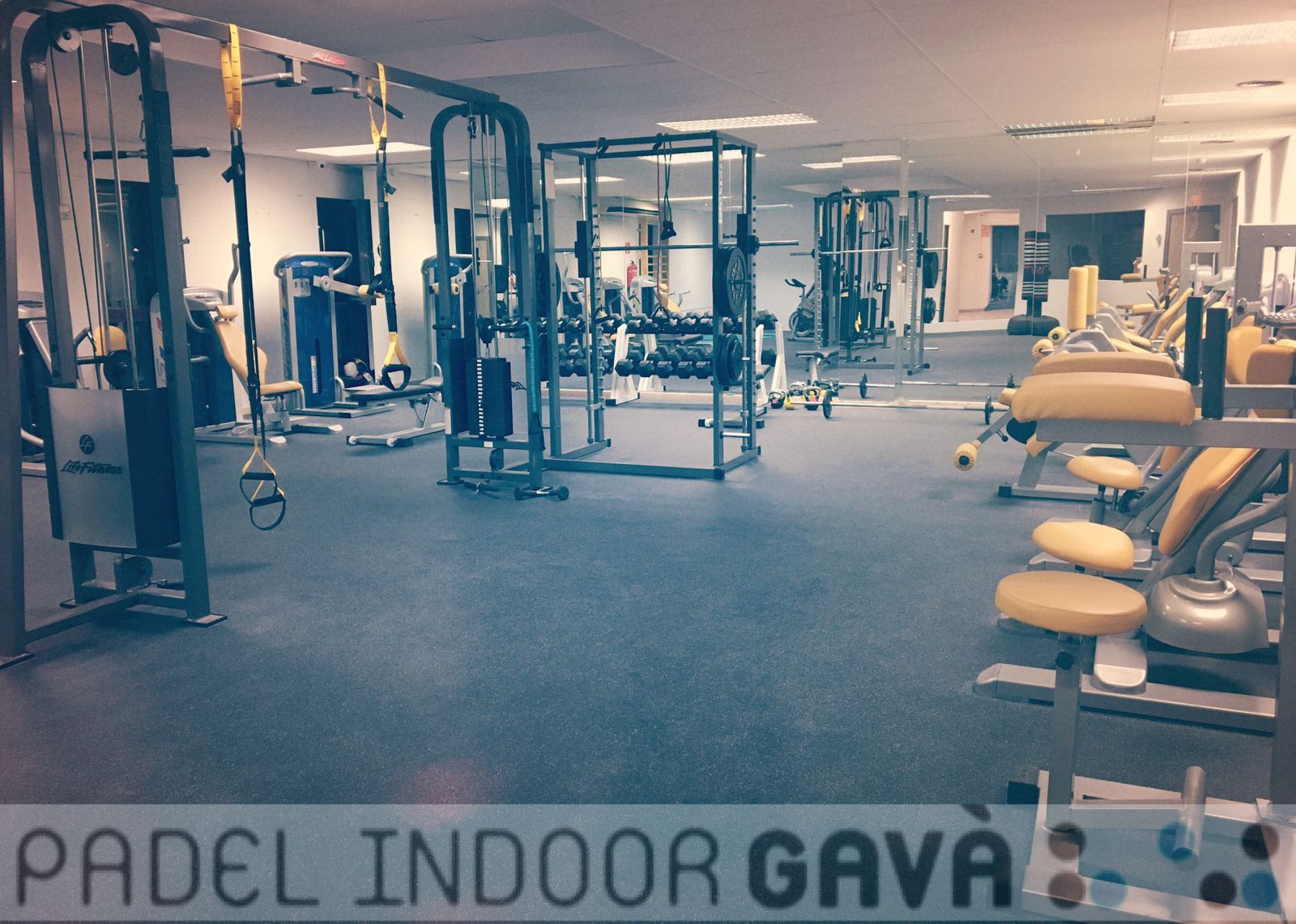 Padel Indoor Gavà padel courts