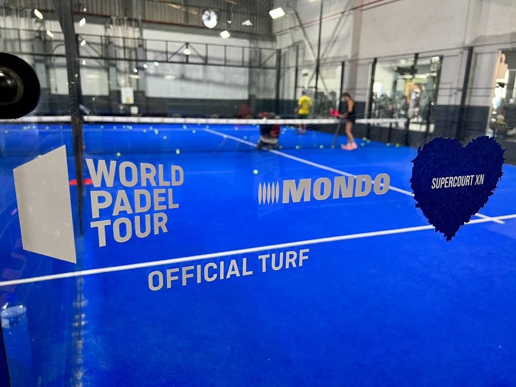 Reserva en Pádel Málaga Indoor con PLAYTOMIC