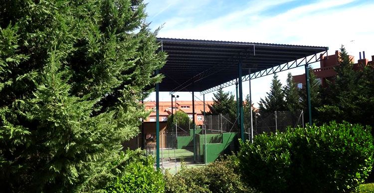Club De Padel 3 Olivos — photo 1 of 1