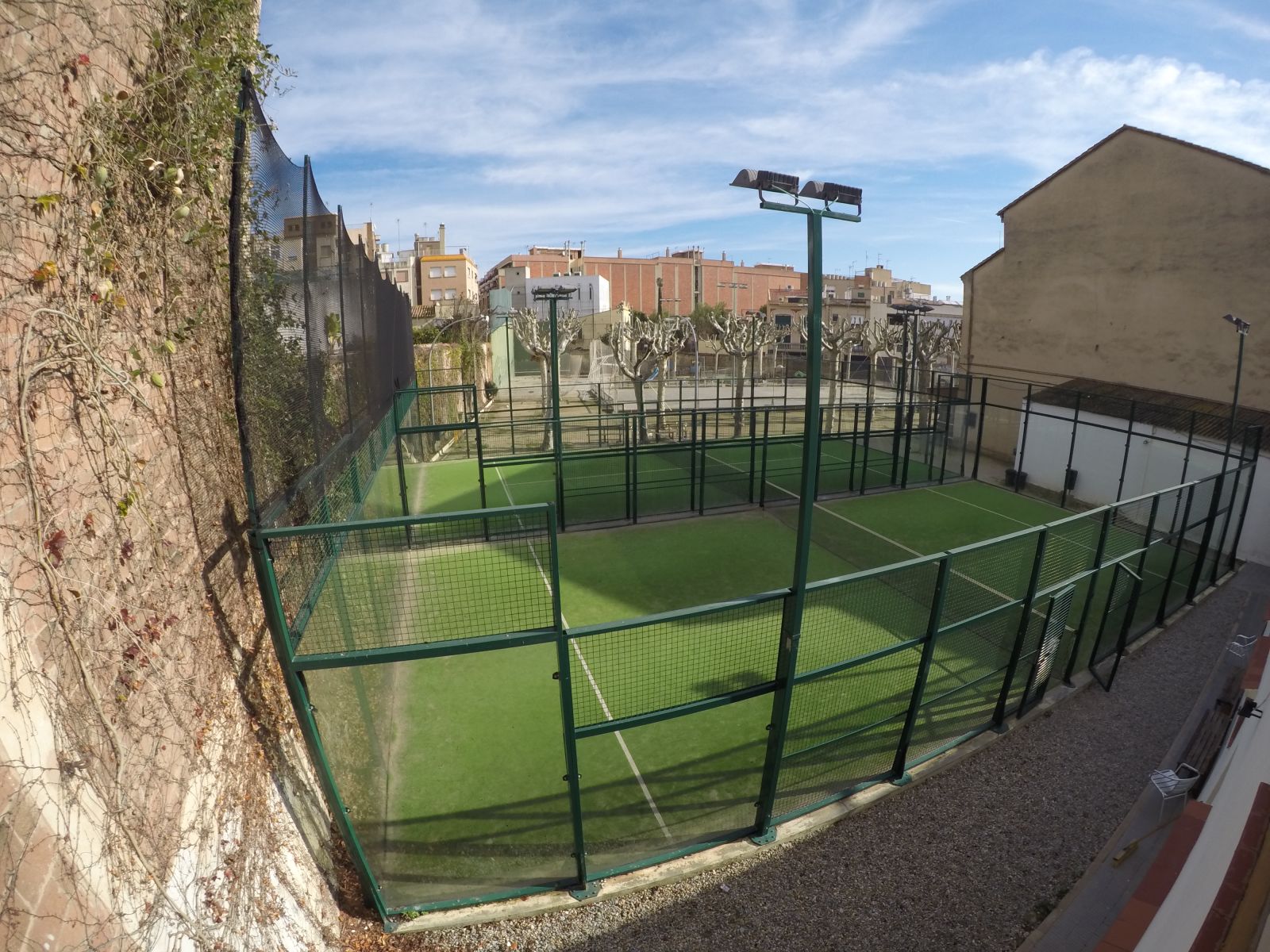 Casino Del Masnou padel courts