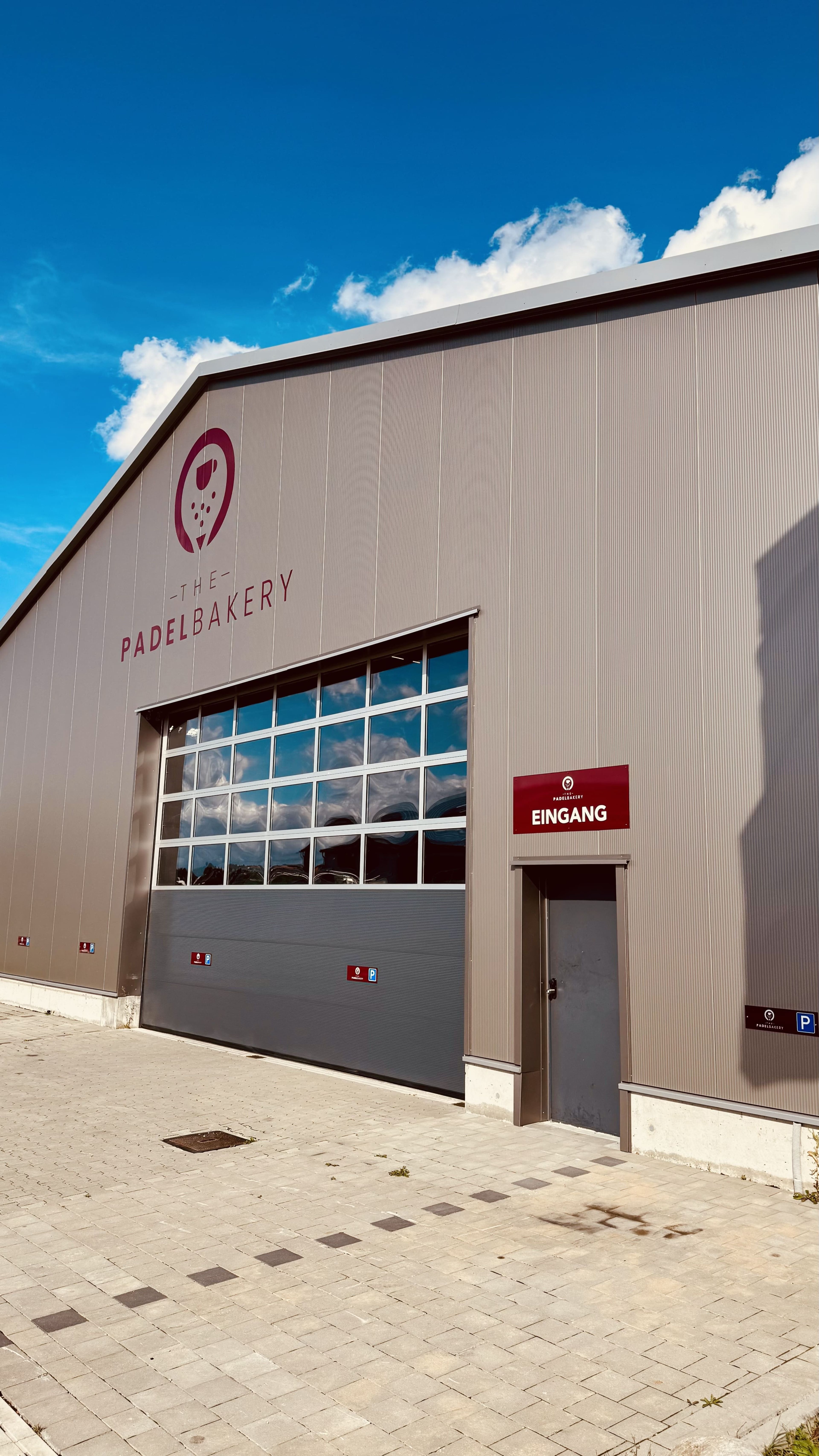 Club image 9
