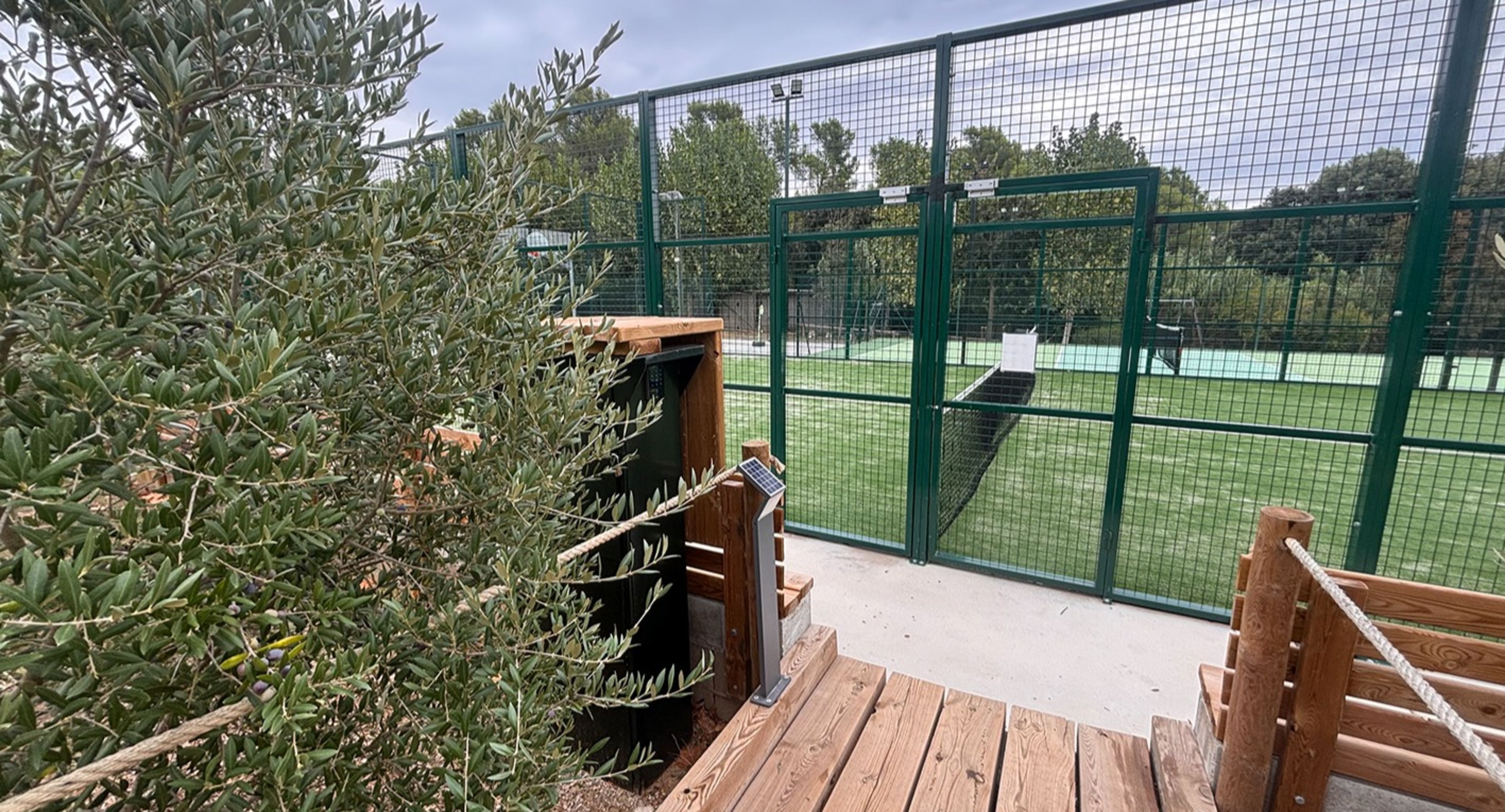 Club image 7