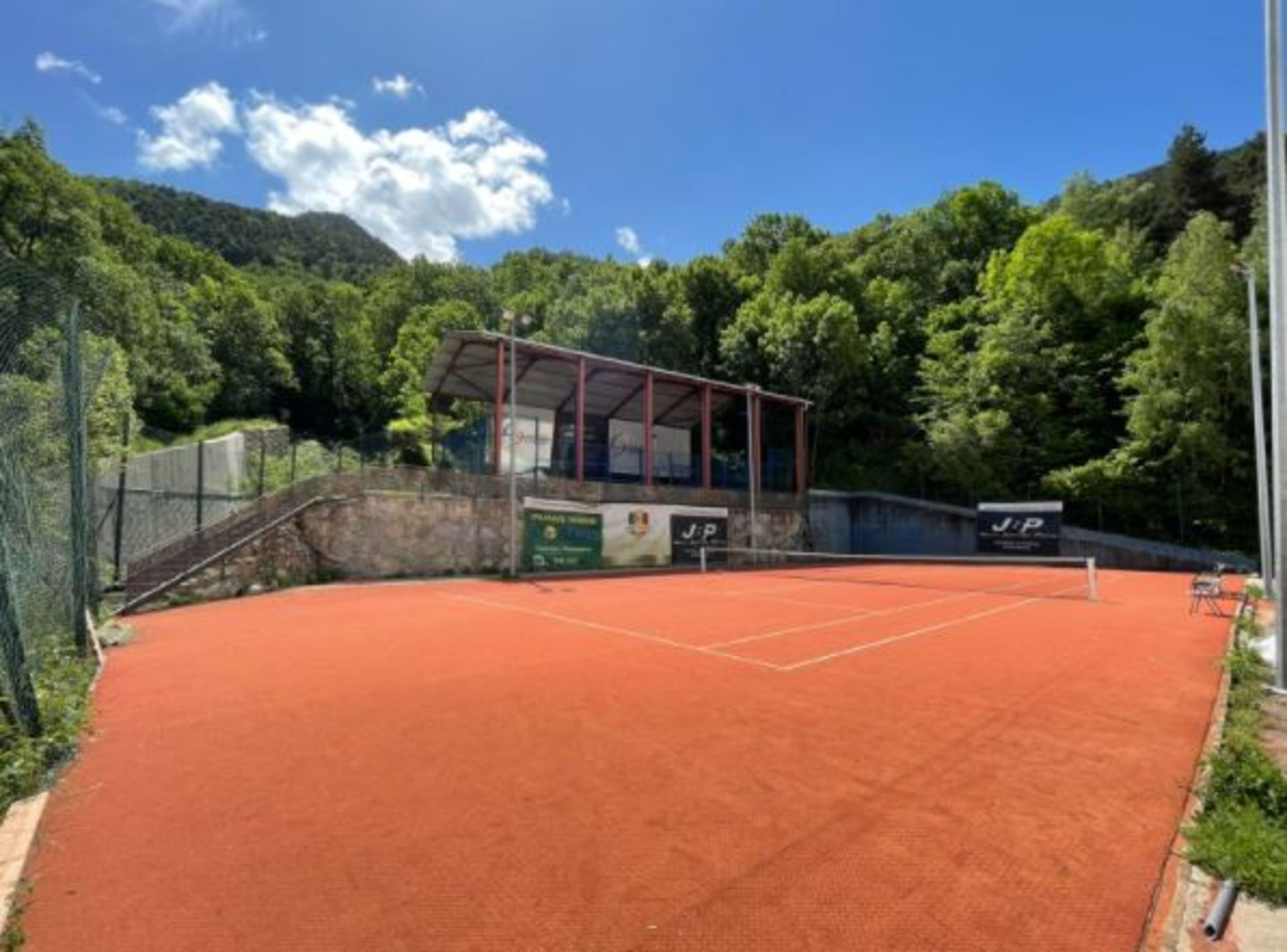 Club image 2