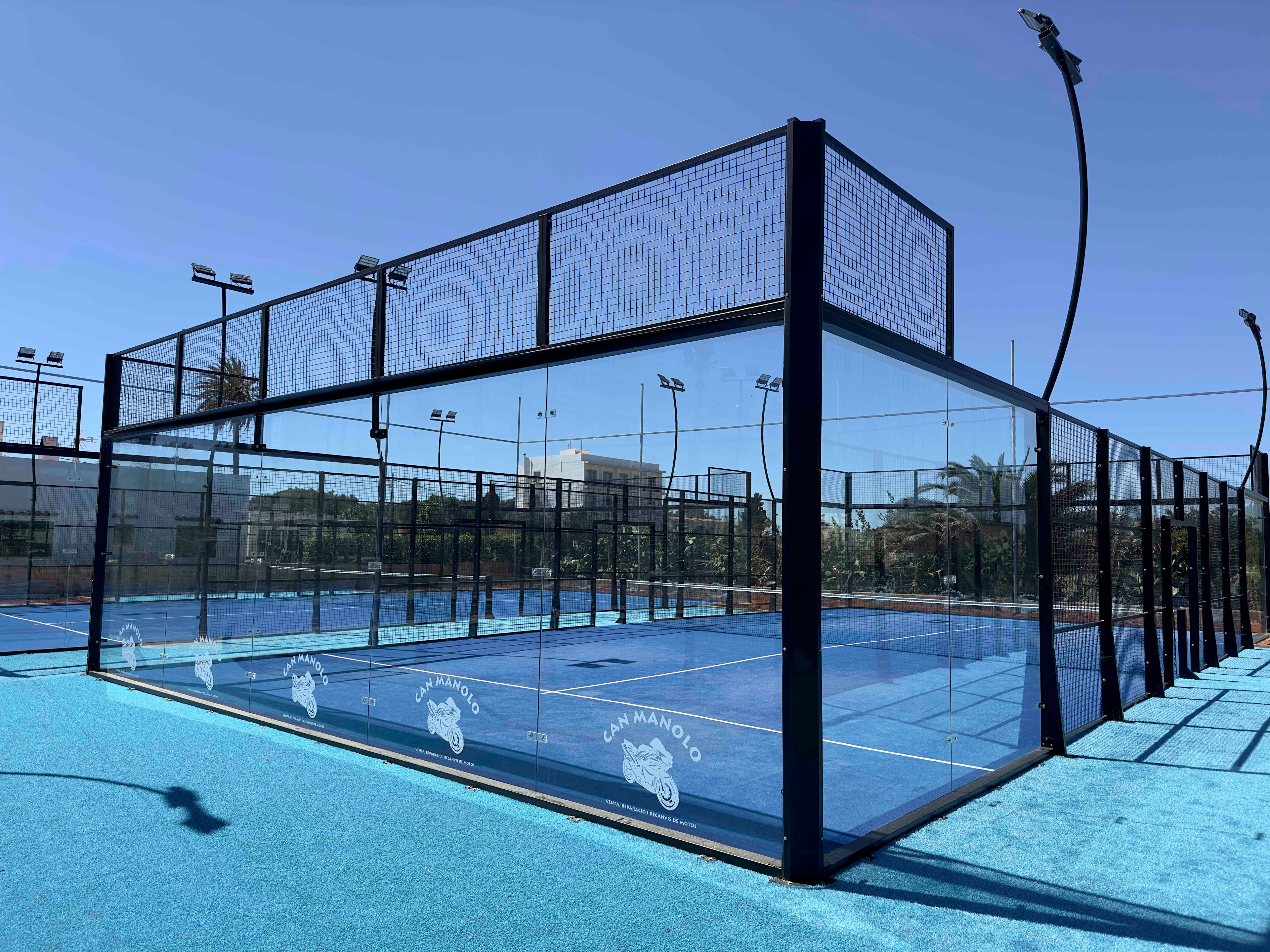 Club image 2