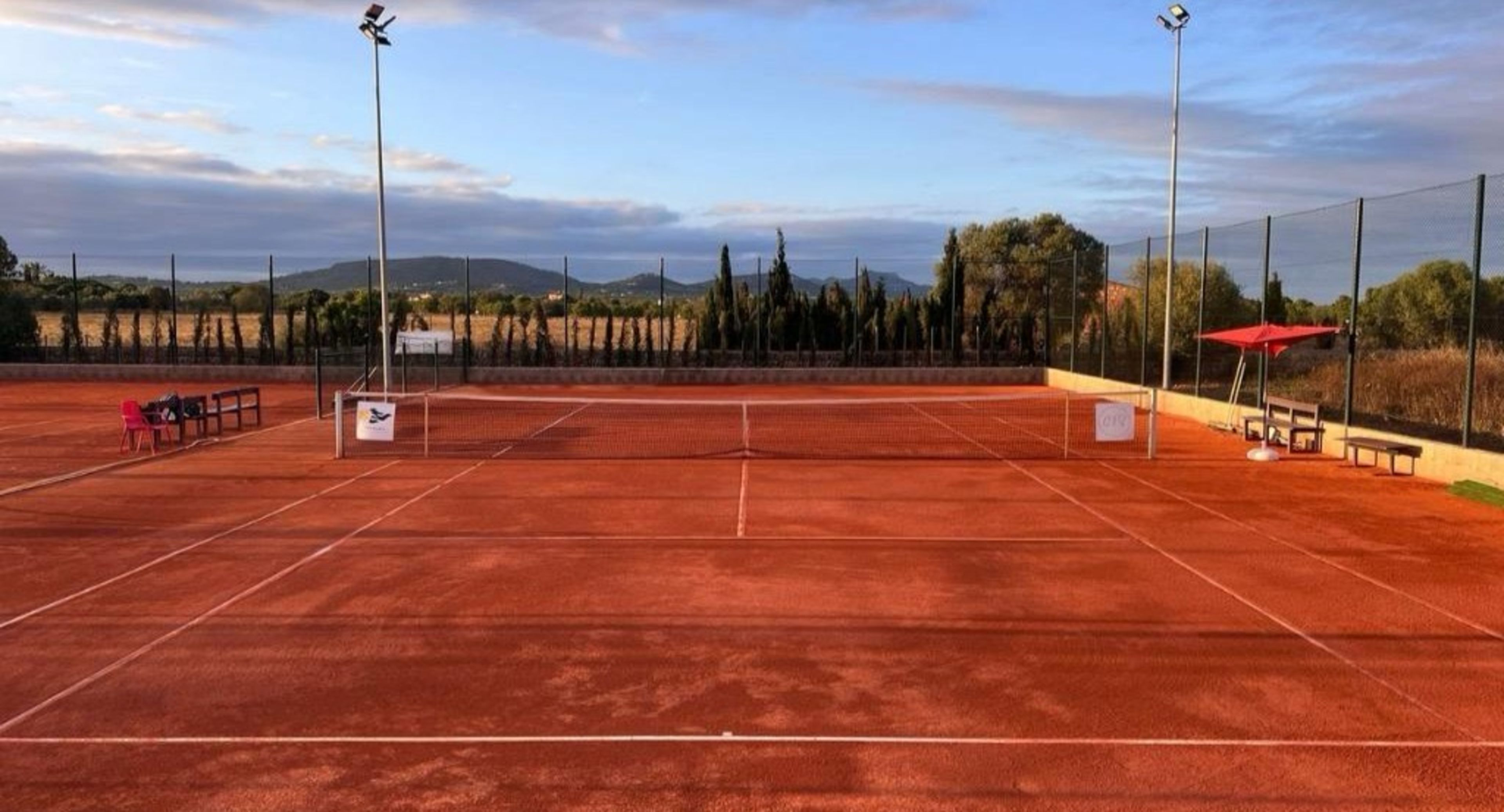 Club image 2