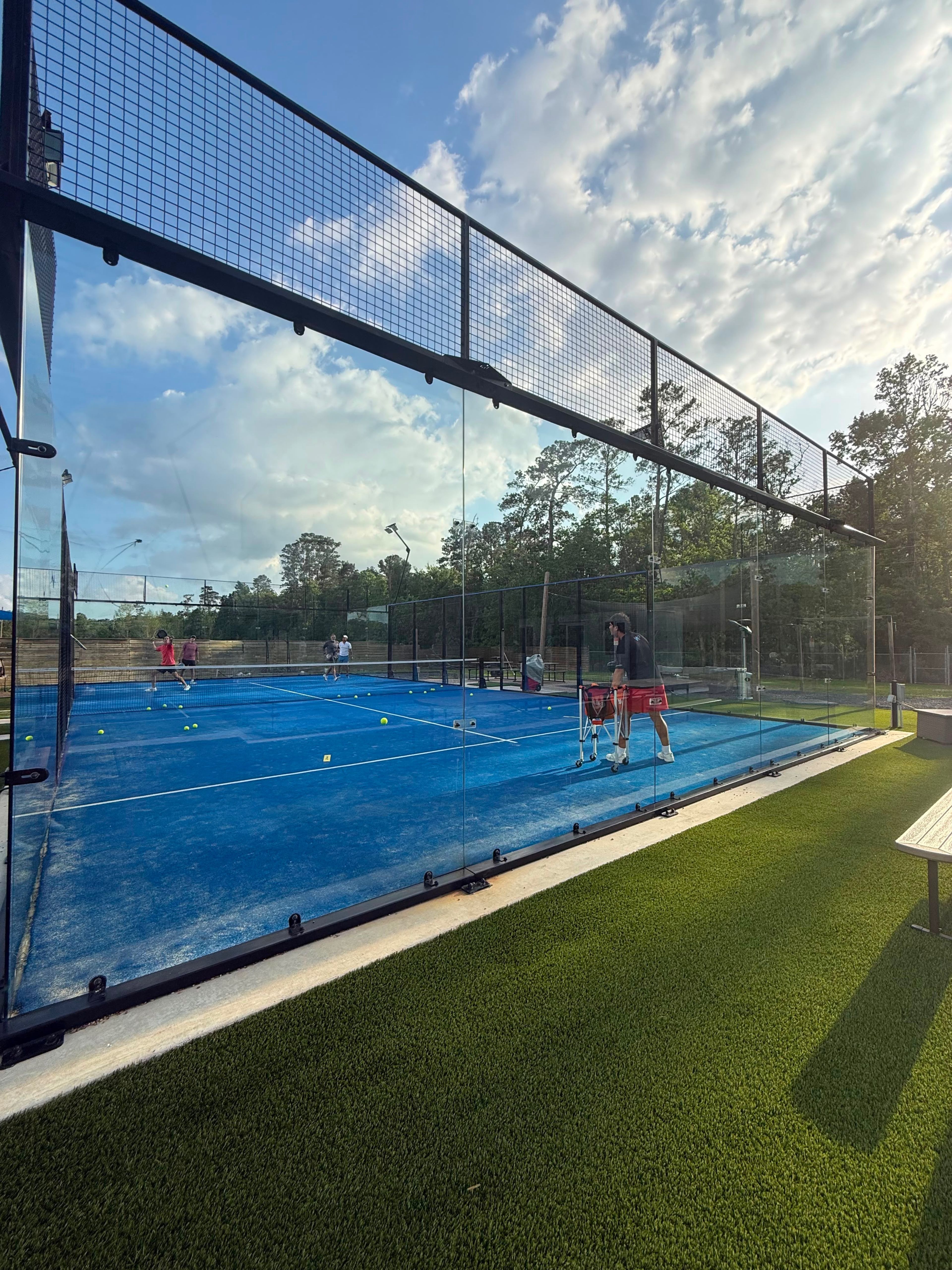 Club image 7
