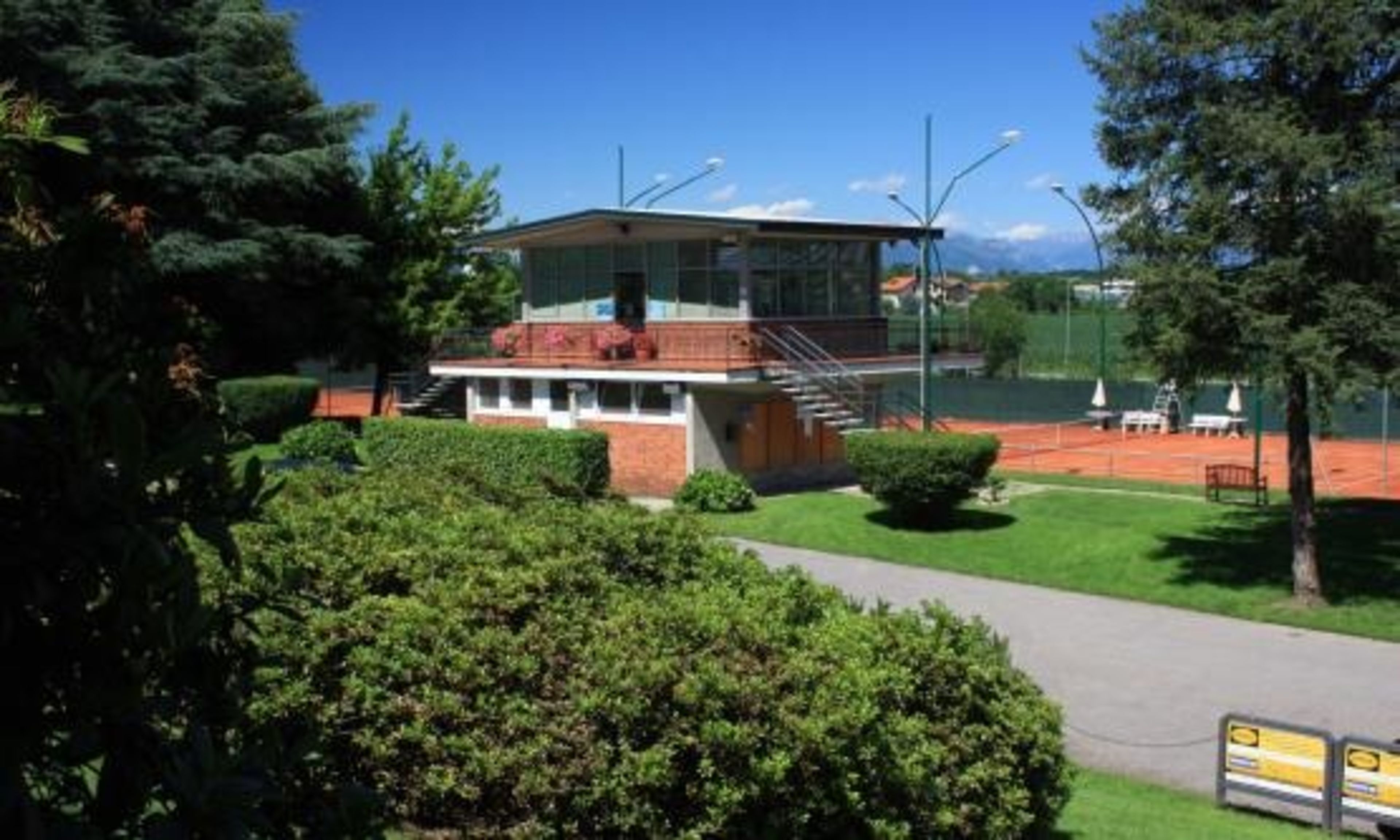 Club image 4