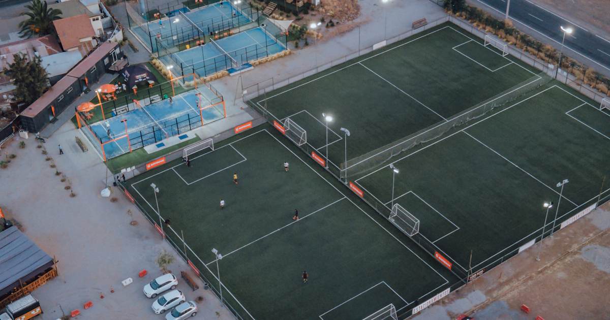 Cancha de pádel en Club Santa Elena Soccer & Padel, Colina