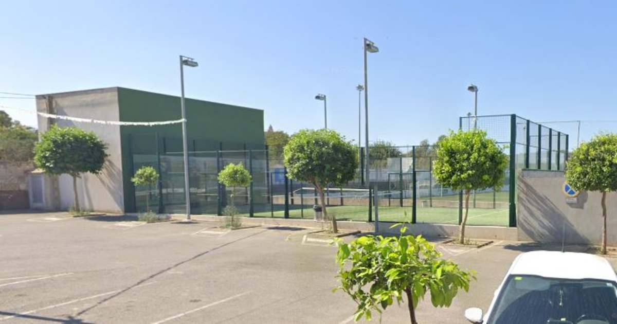 Cancha de pádel en Padel María De La Salut, María de la Salud
