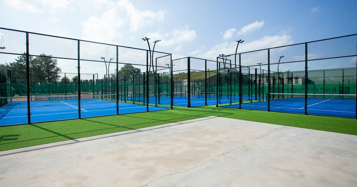 Cancha de pádel en Sporting Club Hove, Hove
