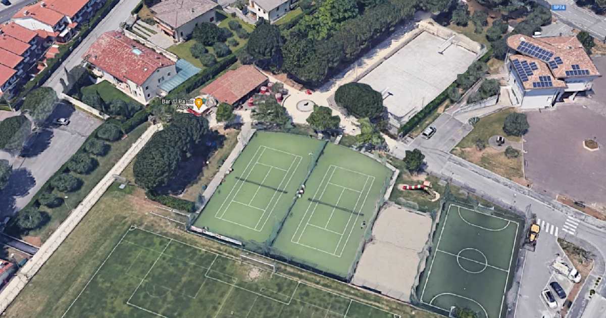 Cancha de pádel en Impianti Comunali Pove Del Grappa, Pove del Grappa