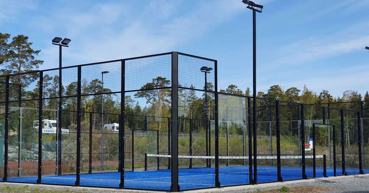 Cancha de pádel en KASNÄS PADEL OCH TENNIS, Kasnäs