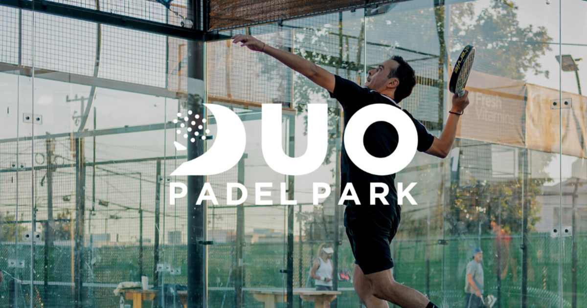 Cancha de pádel en DUO Padel Park Hmo Navarrete, Hermosillo