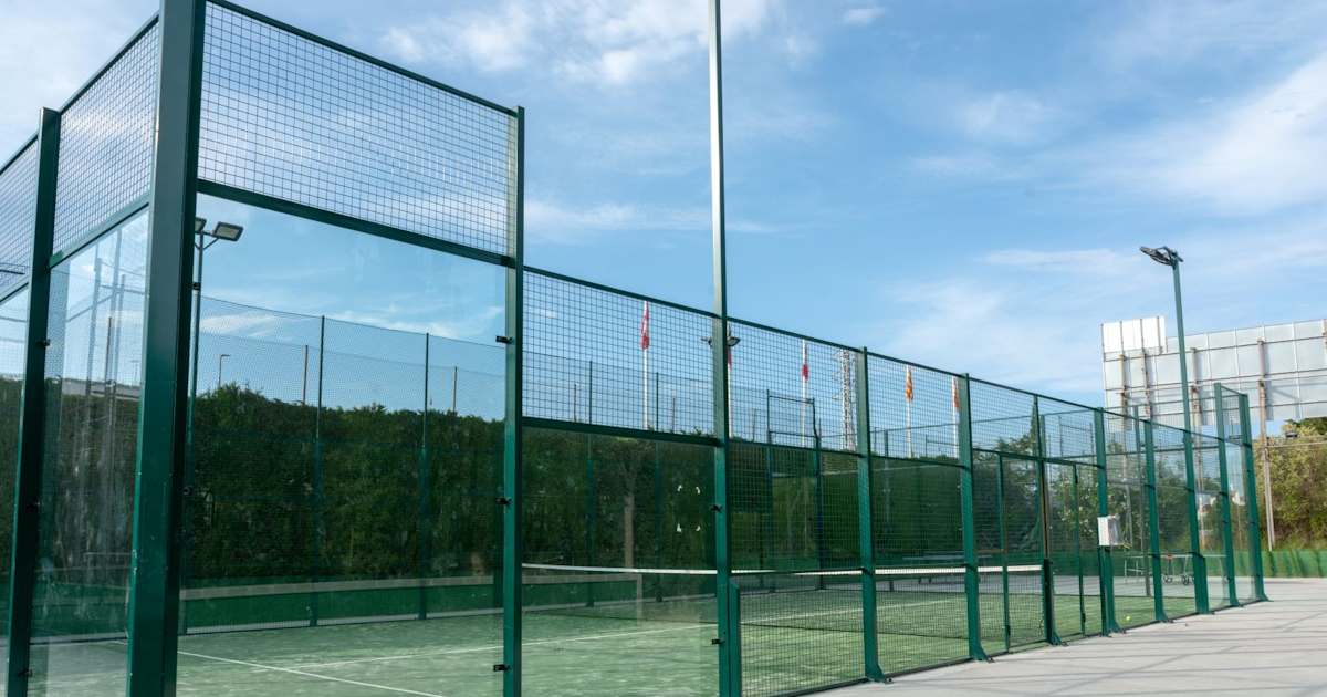 Cancha de pádel en Camping Sirena Dorada, Creixell