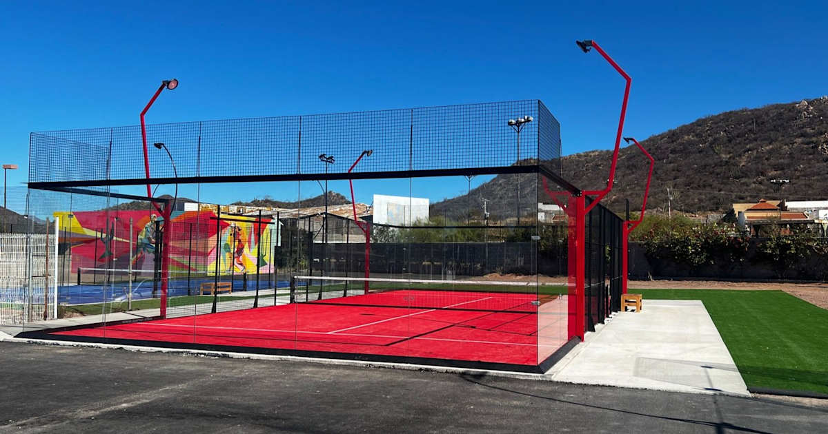Cancha de pádel en Club Deportivo Miramar, Guaymas