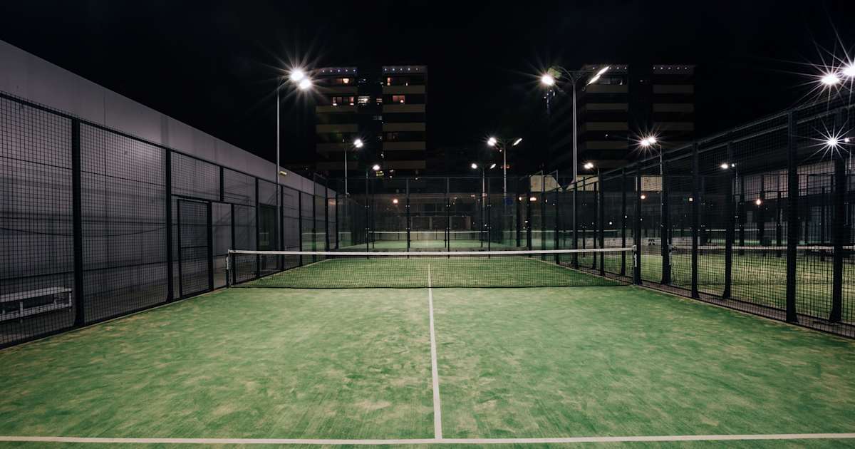 Cancha de pádel en Pádel O2 Centro Wellness Granada, Granada