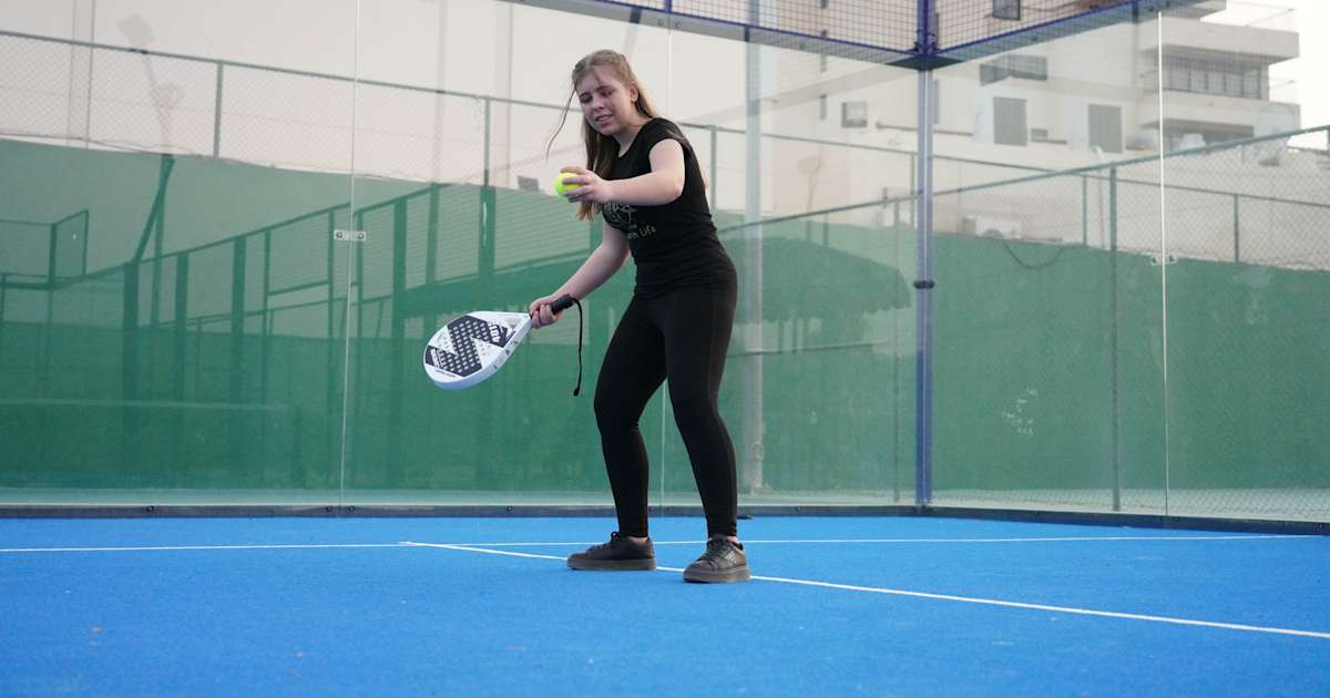 Cancha de pádel en Danat Al Ain Resort Padel Court, Al Ain
