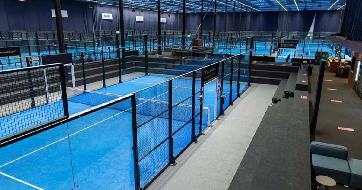 Cancha de pádel en ACACIES CLUB, Sant Boi de Llobregat