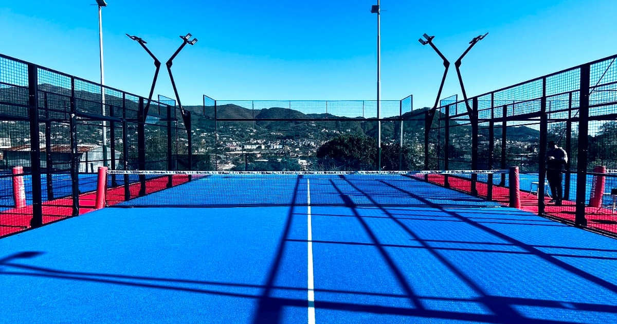 Cancha de pádel en Horizon - Cava Padel House, Cava de' Tirreni