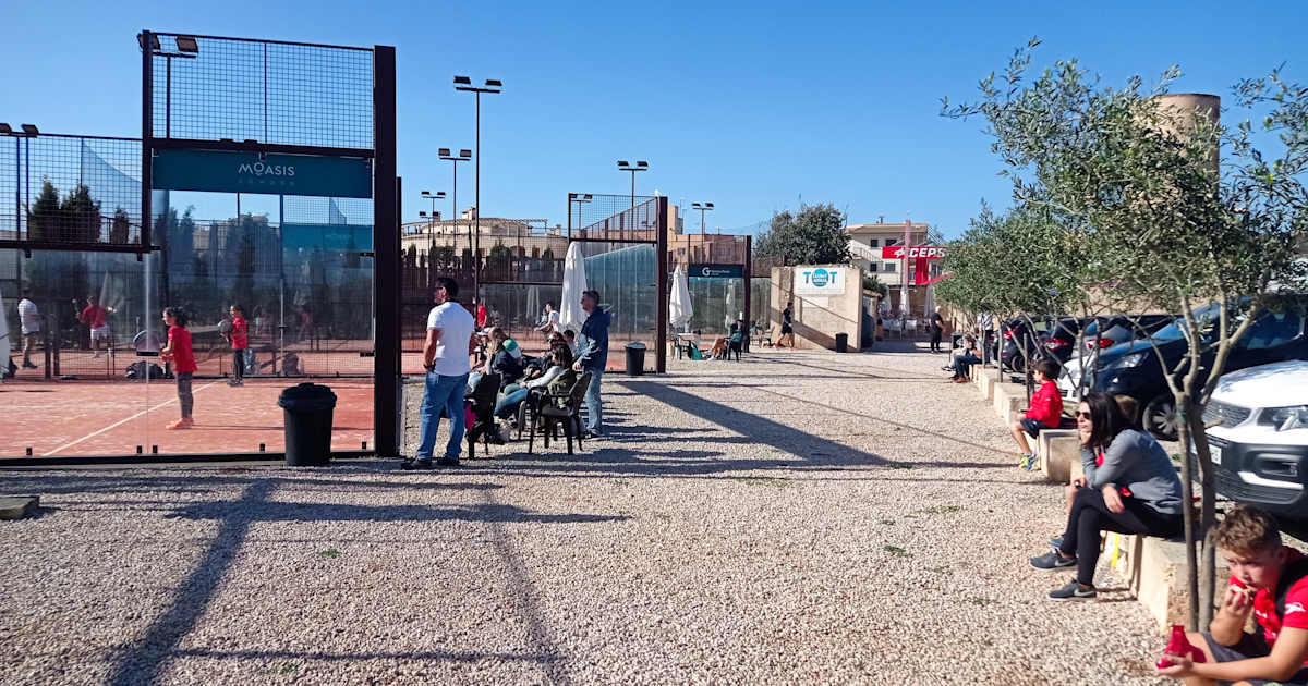 Cancha de pádel en Es Molí Pàdel LLucmajor, Llucmajor