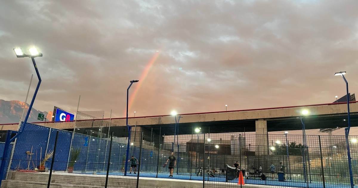 Padel court at Atirantado Padel Club, Monterrey