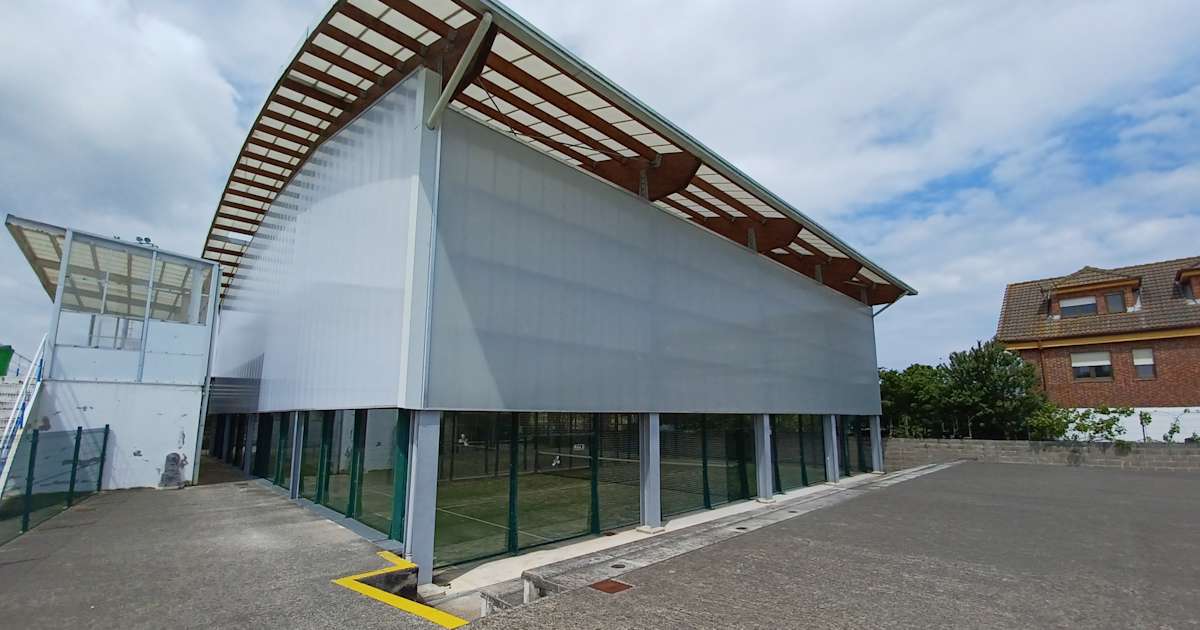 Cancha de pádel en Ribamontan Al Mar (Galizano), Galizano