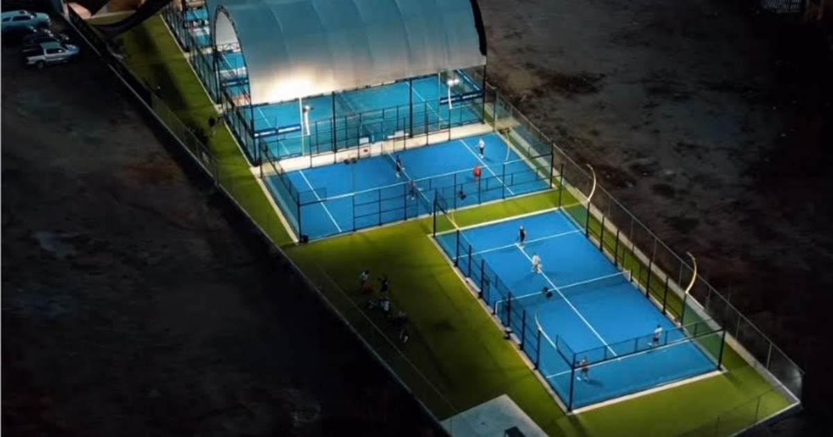 Cancha de pádel en Padel Place Mazatlán, Mazatlán