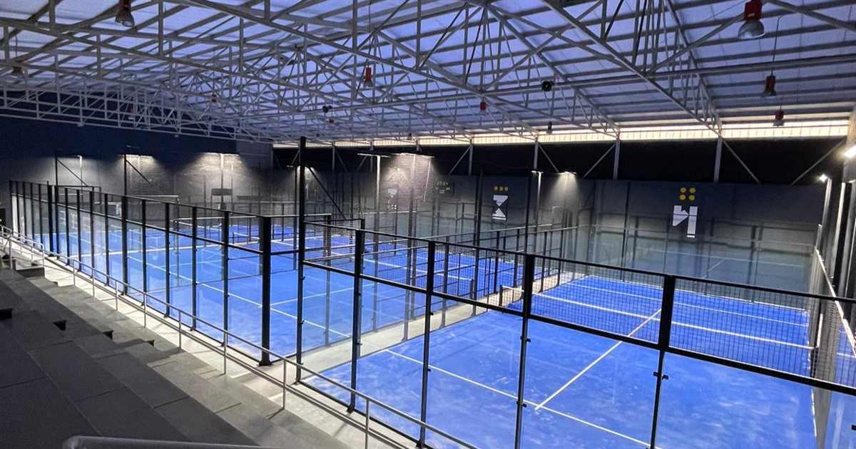 Cancha de pádel en Win Pádel Club, Vigo