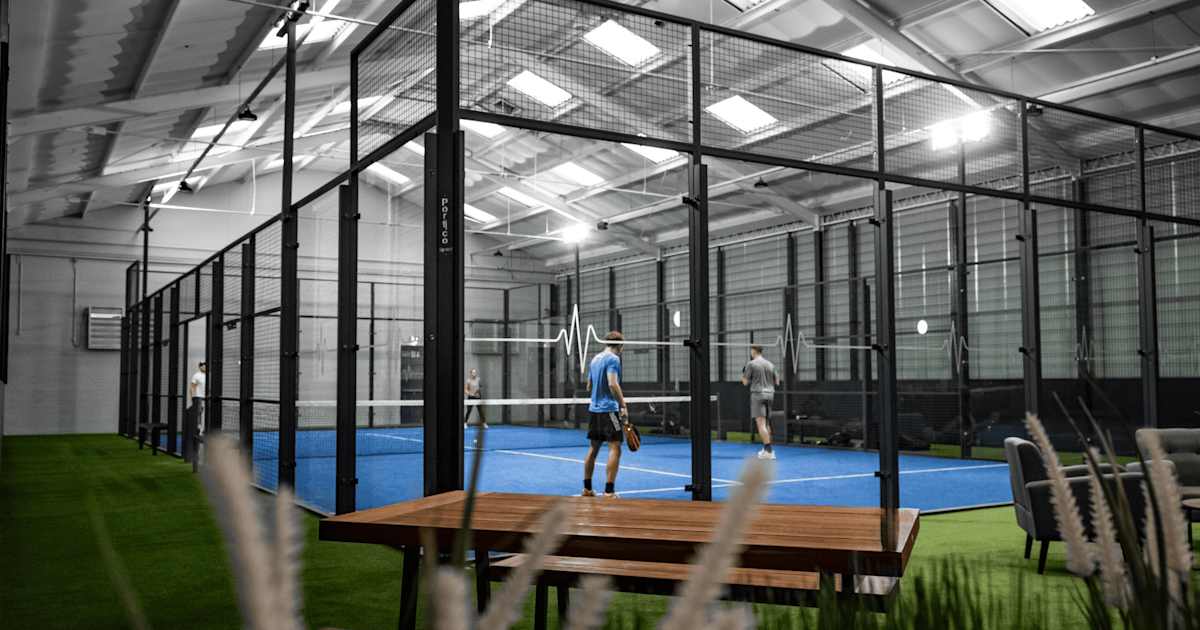 Cancha de pádel en Life Leisure Houldsworth Village, Stockport