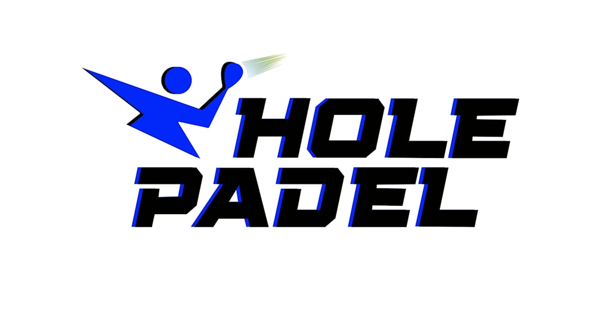 Padel court at HOLE PADEL, Guadalajara