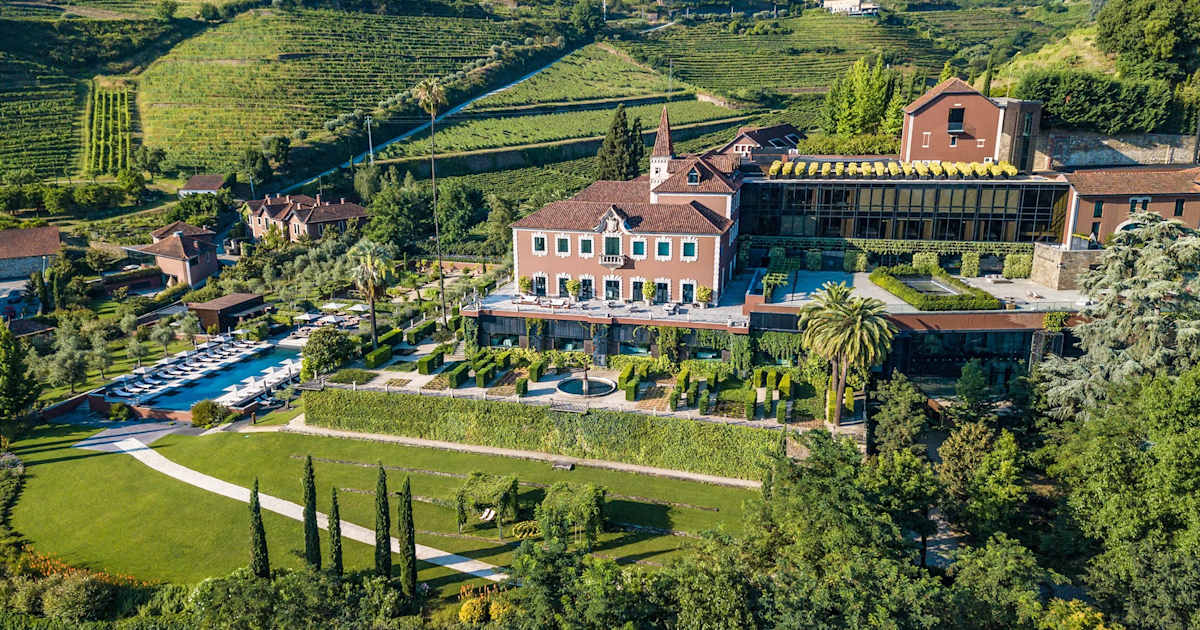 Cancha de pádel en Six Senses Douro Valley, Samodães