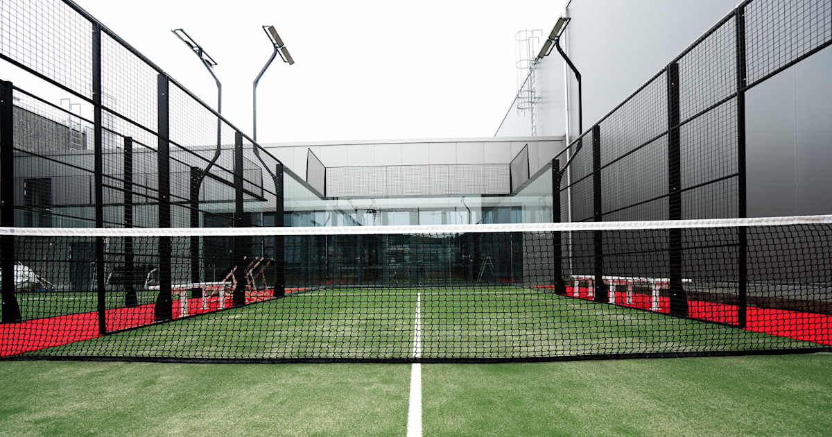 Cancha de pádel en Fitness & Racket Park Dielsdorf, Dielsdorf