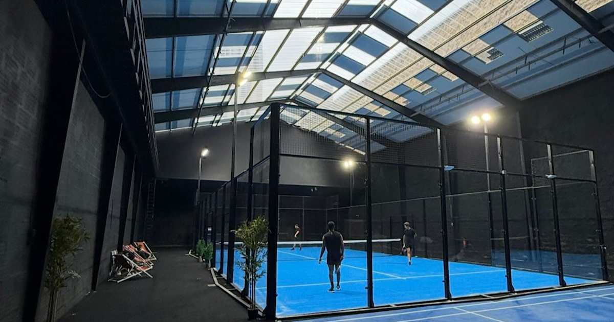 Cancha de pádel en Paris Padel, Paris