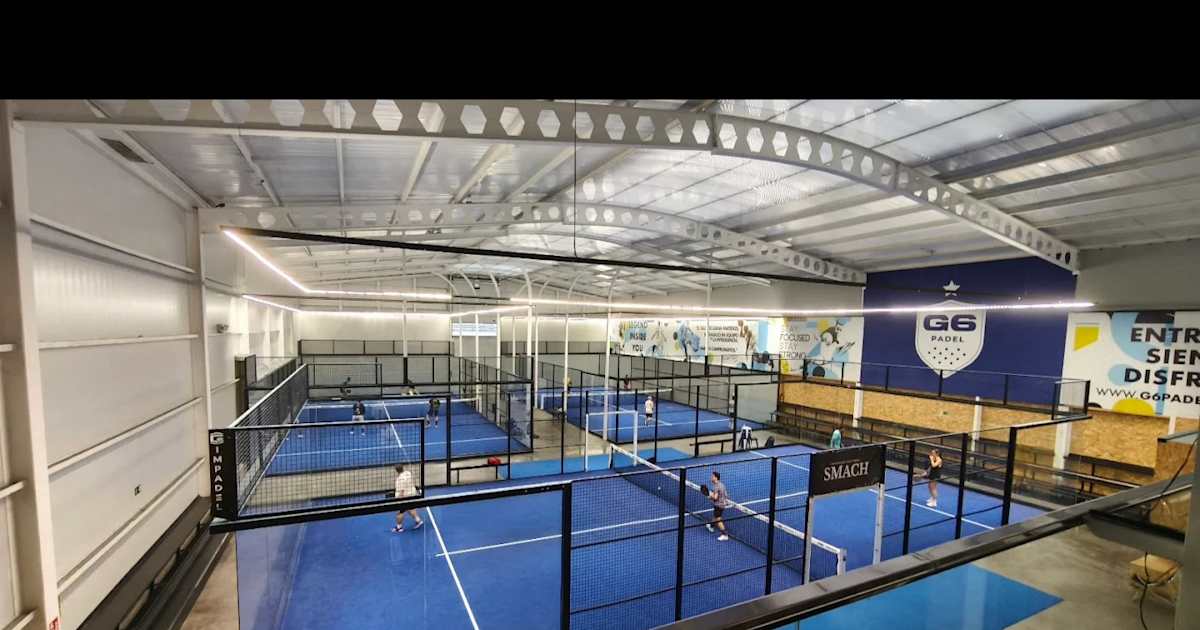 Cancha de pádel en G6 Pádel Raos, Camargo