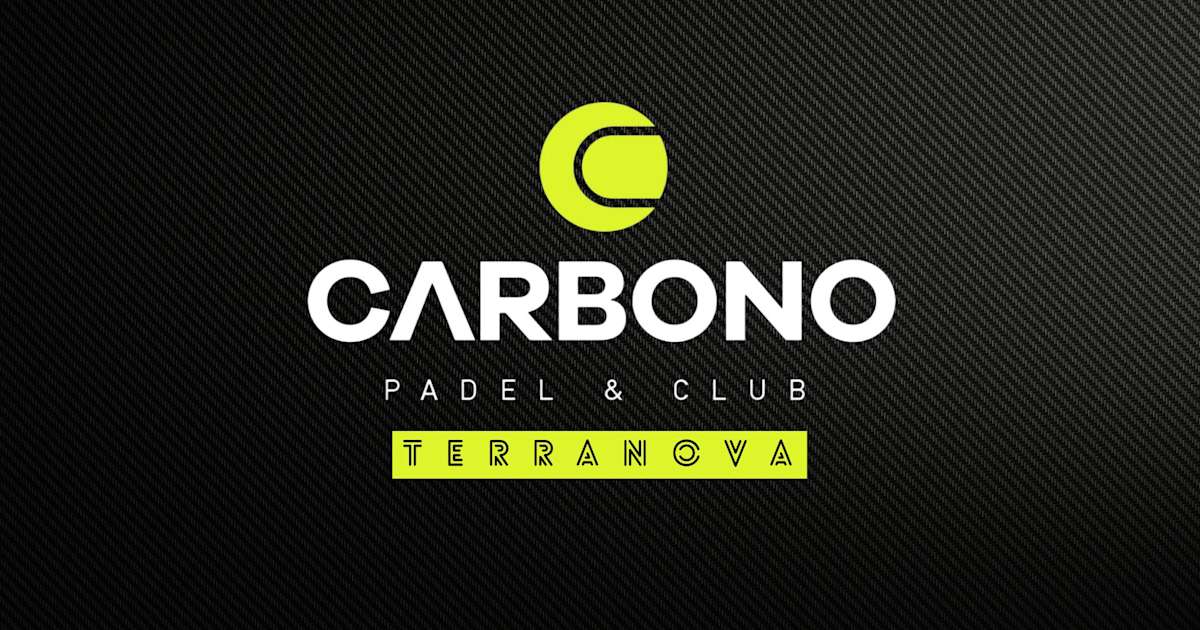 Padel court at Carbono Padel Club Terranova, Guadalajara