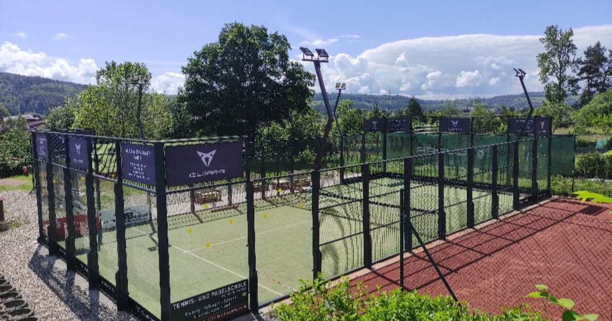 Cancha de pádel en TC Grün-Weiß Hausen im Wiesental, Hausen im Wiesental