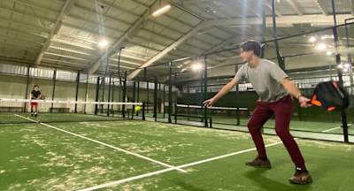 Blauwe Regen Mortsel – Padel, Squash & Tennis (overdekt en geklimatiseerd)