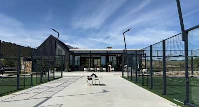 Anura Racquet Club