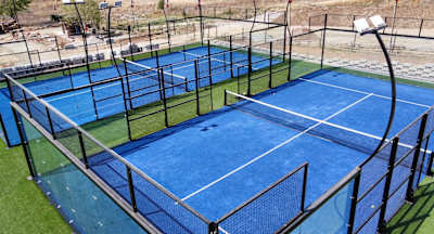 Deck and Dam Padel