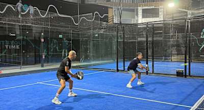 Glass Cube Padel Center Constituyentes